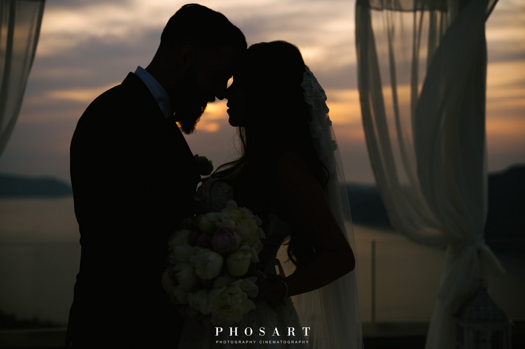 divine weddings santorini_0640 phosart