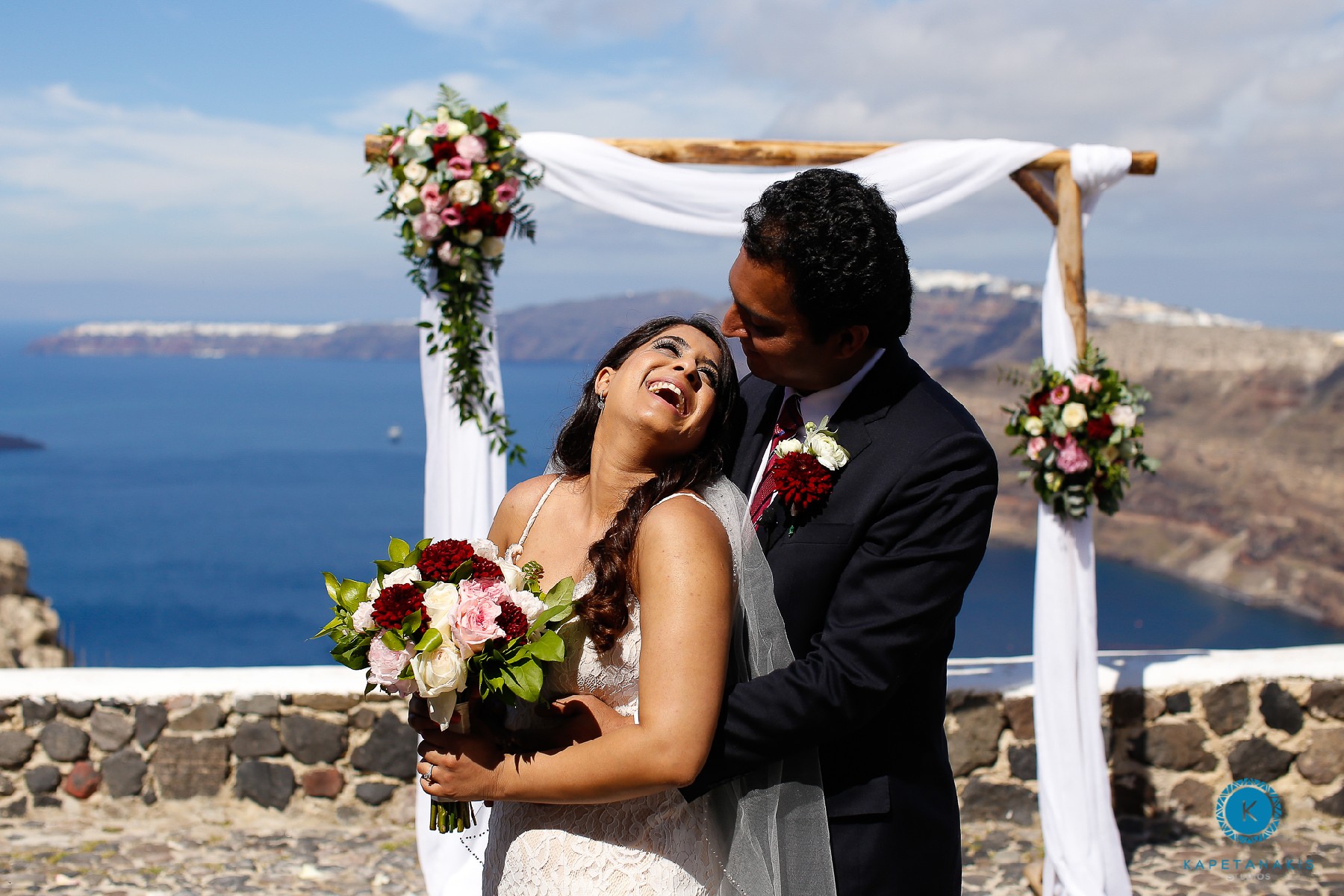 divine weddings santorini_Kapetanakis Studios 123