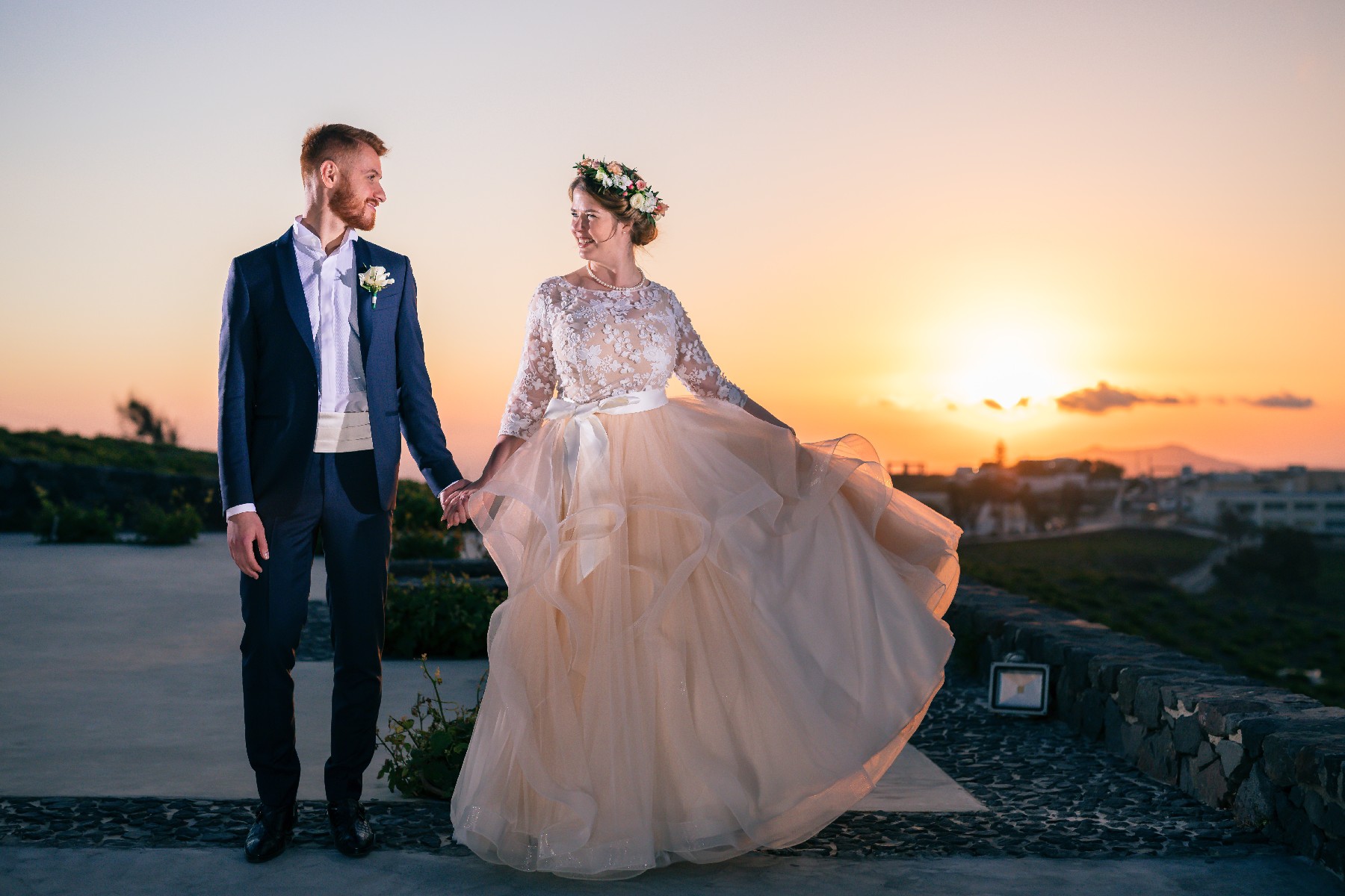Wedding planner in Santorini