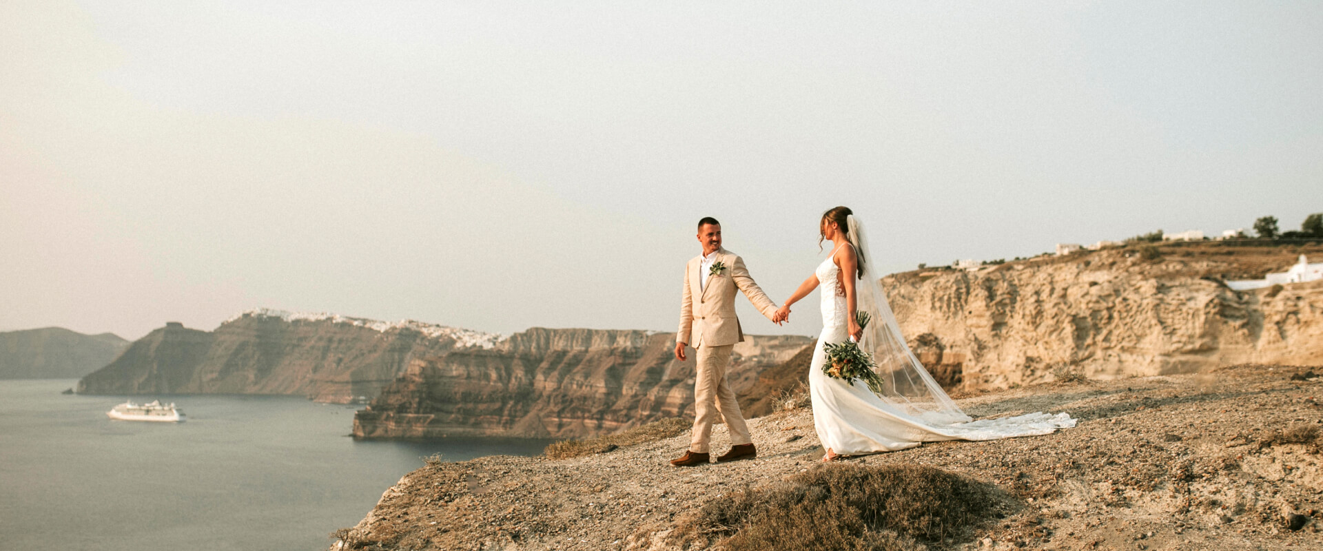 divine weddings santorini 02.jpg